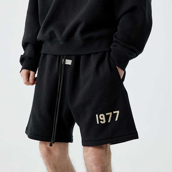 essentail designer shorts sweatpants men women 1977 letter printed cotton sports high street hip hop fashion summer oversized clothing appar, White;black
essentail designer shorts sweatpants men women 1977 letter printed cotton sports high street hip hop fashion summer oversized clothing appar, White;black