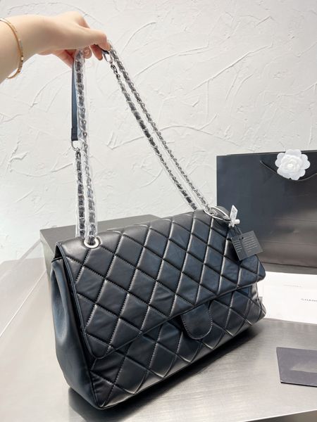 classic cf luxury brand design bag double cc bag shoulder chain large long ladies promotion shopping bag leather handbag vintage postman lar
classic cf luxury brand design bag double cc bag shoulder chain large long ladies promotion shopping bag leather handbag vintage postman lar