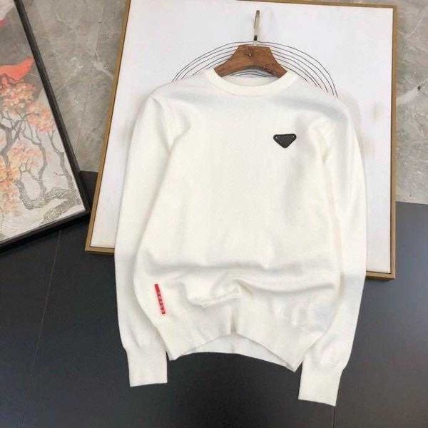 winter wool knitwear womens sweater luxury designer sweaters women knit shirt warm long sleeve bottoming tshirt embroidery casual sweatshirt, White;black
winter wool knitwear womens sweater luxury designer sweaters women knit shirt warm long sleeve bottoming tshirt embroidery casual sweatshirt, White;black