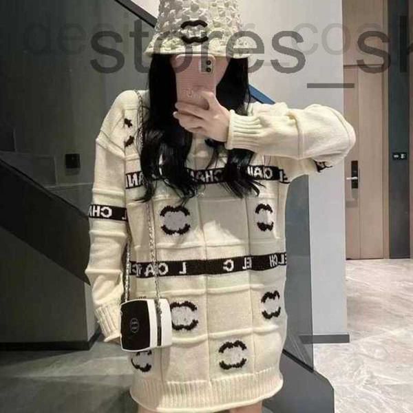 women's sweaters designer designerwomen new long sleeve sweater two c letters woman crewneck knit coats fashion brand lady t shirt 7ei8, White;black
women's sweaters designer designerwomen new long sleeve sweater two c letters woman crewneck knit coats fashion brand lady t shirt 7ei8, White;black