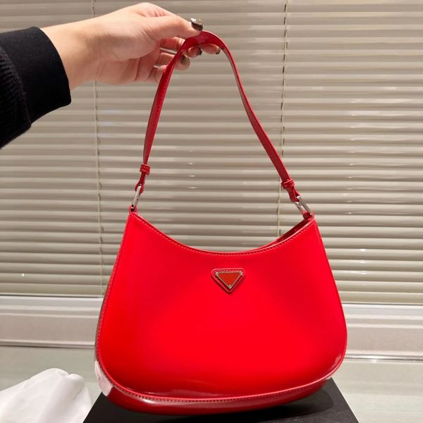 envelope cleo hobo luxurys handbag designer bag shoulder pochette womens triangle bag fashion men leather cross body travel totes toiletry c
envelope cleo hobo luxurys handbag designer bag shoulder pochette womens triangle bag fashion men leather cross body travel totes toiletry c