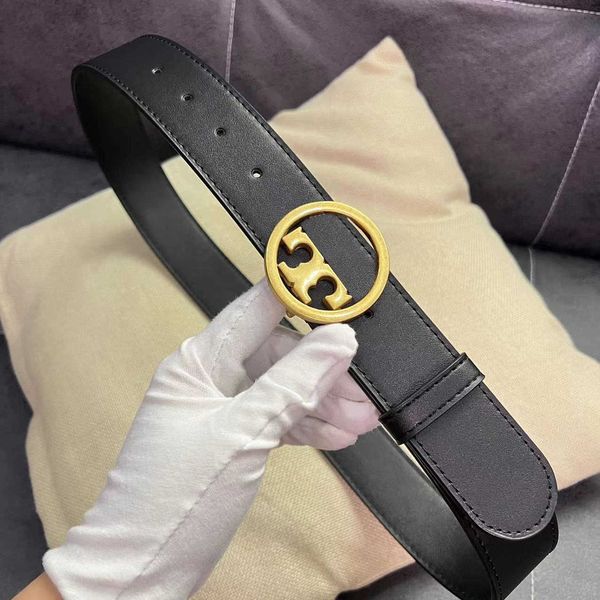 luxury designer leather belt classic fashion casual smooth buckle men women business jeans belt width 3.8cm size 90-120cm high-quality whole, Black;brown
luxury designer leather belt classic fashion casual smooth buckle men women business jeans belt width 3.8cm size 90-120cm high-quality whole, Black;brown