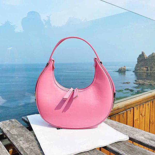 new portable crescent bag texture fashion women's bag net red same shoulder armpit bag
new portable crescent bag texture fashion women's bag net red same shoulder armpit bag