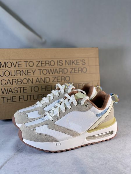 ming series low air cushion versatile casual sports jogging shoes sneakers from women and men us size 4y- eur 36-44, Black
ming series low air cushion versatile casual sports jogging shoes sneakers from women and men us size 4y- eur 36-44, Black