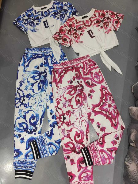 23ss women pants sets casual suit womens designer clothing lacing short style blue and white porcelain short-sleeved t-shirt binding leg pan
23ss women pants sets casual suit womens designer clothing lacing short style blue and white porcelain short-sleeved t-shirt binding leg pan
