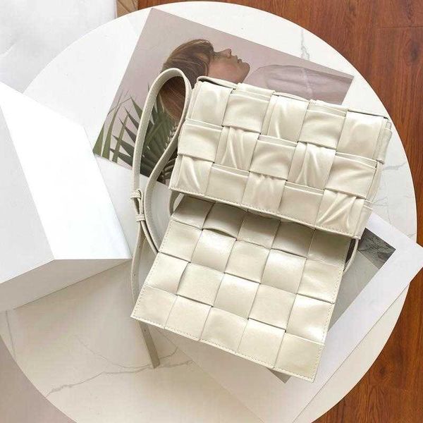 designer bag high appearance level french braid fold one shoulder oblique straddle bag spring summer new small square bag
designer bag high appearance level french braid fold one shoulder oblique straddle bag spring summer new small square bag