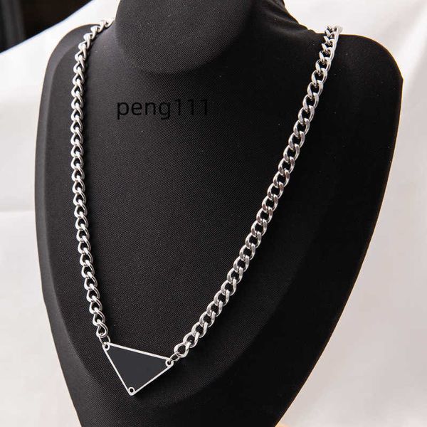men triangle necklace and women geometric cuban chain designer letters fashion pendant, Silver 
men triangle necklace and women geometric cuban chain designer letters fashion pendant, Silver