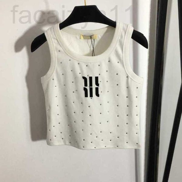 camisoles & tanks designer 23ss brand womens vest drill letter versatile little short yoga clothes sports vests women clothing a1 1yt4, Black;white
camisoles & tanks designer 23ss brand womens vest drill letter versatile little short yoga clothes sports vests women clothing a1 1yt4, Black;white