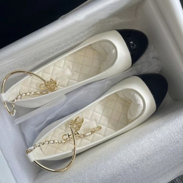 pure original small fragrant ballet shoes female chain 2023 new sweet flat mary jane camellia leather shoes for women, Black 
pure original small fragrant ballet shoes female chain 2023 new sweet flat mary jane camellia leather shoes for women, Black