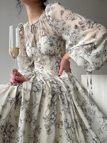 basic casual dresses french elegant floral midi dress woman evening party 2023 summer beach fairy long sleeve sundress korean fashion 230705, Black;gray
basic casual dresses french elegant floral midi dress woman evening party 2023 summer beach fairy long sleeve sundress korean fashion 230705, Black;gray