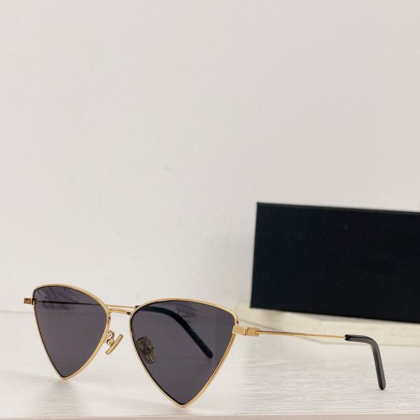 new fashion sunglasses ultra light fine edge alloy small glasses ladies polygon sl303 features uv400 glasses with glasses case, White;black
new fashion sunglasses ultra light fine edge alloy small glasses ladies polygon sl303 features uv400 glasses with glasses case, White;black