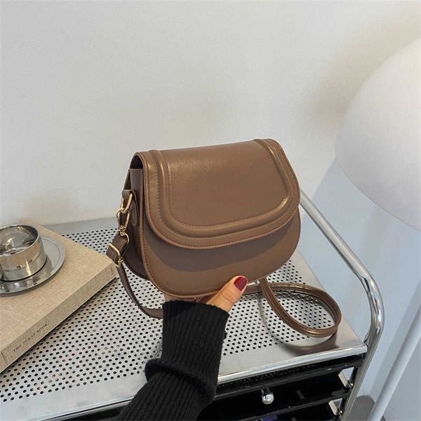 bag new fashion saddle bag small mass texture messenger bag simple and versatile ins single shoulder women's bag
bag new fashion saddle bag small mass texture messenger bag simple and versatile ins single shoulder women's bag