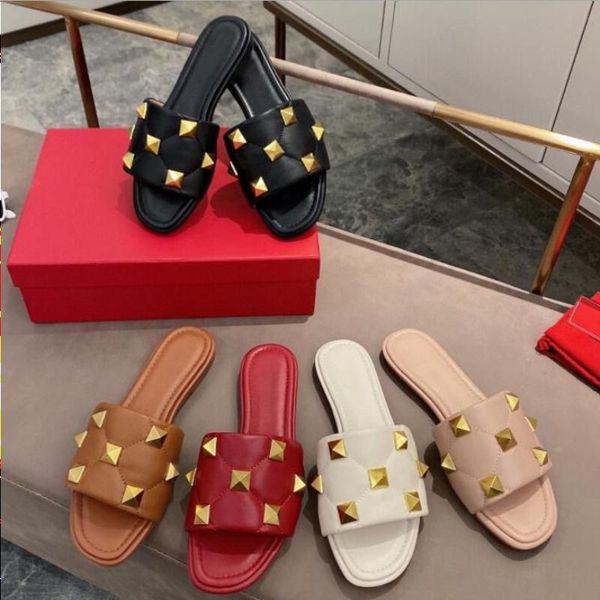 2021 women slippers summer beach genuine leather rivet slipper flip flops sandals woman casual flat slides with box large size35-42, Black
2021 women slippers summer beach genuine leather rivet slipper flip flops sandals woman casual flat slides with box large size35-42, Black