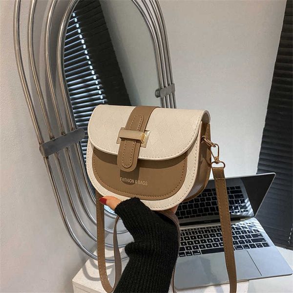 small bag designed by the minority in the autumn of women's new portable one shoulder messenger bag fashion simple saddle bag women
small bag designed by the minority in the autumn of women's new portable one shoulder messenger bag fashion simple saddle bag women