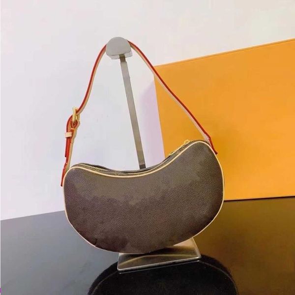 lm40156v totes luxury designer women luxurys designers bags round made in real leather pochette croissant handbags
lm40156v totes luxury designer women luxurys designers bags round made in real leather pochette croissant handbags