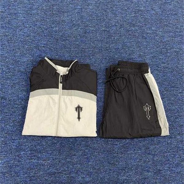 men's designger tracksuits trapstar thin windbreaker fashion brand embroidered casual zipper sweatsuit sport track suits syw2, Gray
men's designger tracksuits trapstar thin windbreaker fashion brand embroidered casual zipper sweatsuit sport track suits syw2, Gray