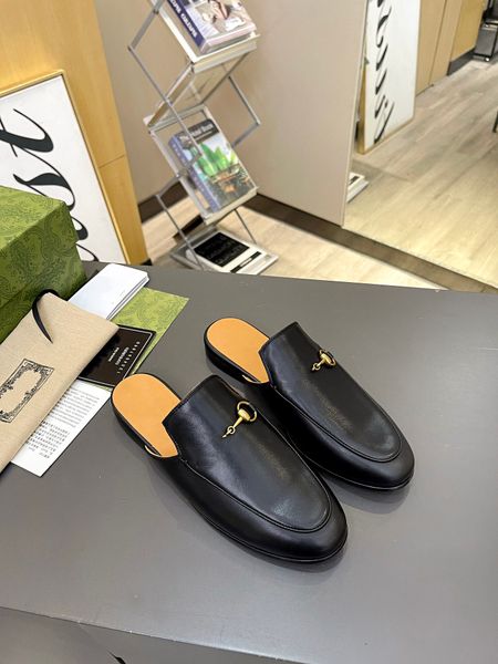 designer slippers leather loafers men women princetown lace velvet slipper ladies casual mules metal buckle pattern with box, Black
designer slippers leather loafers men women princetown lace velvet slipper ladies casual mules metal buckle pattern with box, Black