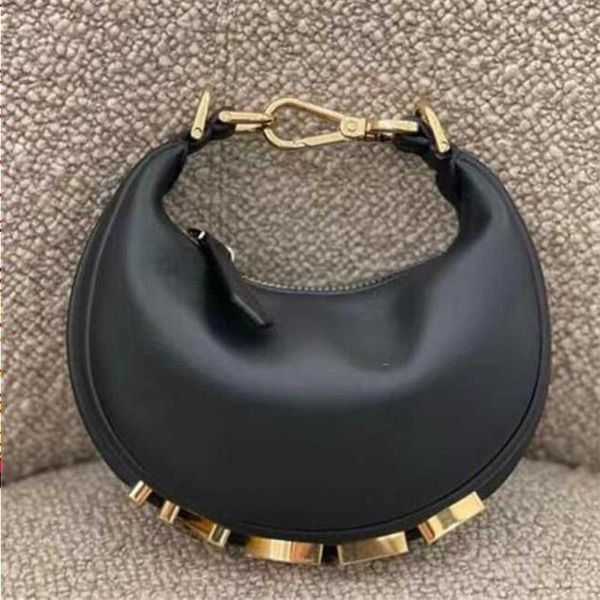 lm40156v evening bags fashion women handbag luxury leather chain shoulder bag bottom letters handbags vibe ava designer graphy ins tote mini
lm40156v evening bags fashion women handbag luxury leather chain shoulder bag bottom letters handbags vibe ava designer graphy ins tote mini