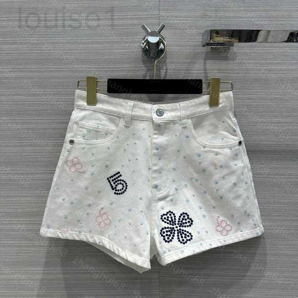 women's shorts designer 23ss womens clothing womens heavy craft camellia hollowed out embroidered denim shorts women clothes k7xx, White;black
women's shorts designer 23ss womens clothing womens heavy craft camellia hollowed out embroidered denim shorts women clothes k7xx, White;black