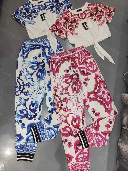 23ss women pants sets casual suit womens designer clothing lacing short style blue and white porcelain short-sleeved t-shirt binding leg pan
23ss women pants sets casual suit womens designer clothing lacing short style blue and white porcelain short-sleeved t-shirt binding leg pan