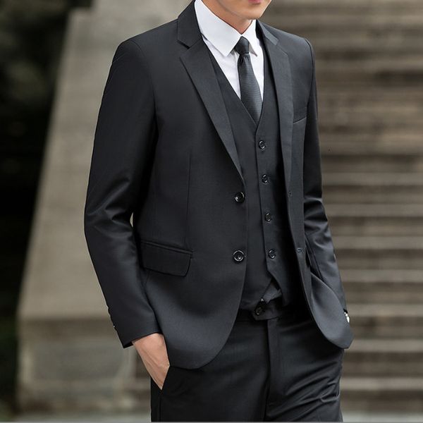 men's suits blazers customized suit business black blue grey two button formal three piece set 230705, White;black
men's suits blazers customized suit business black blue grey two button formal three piece set 230705, White;black