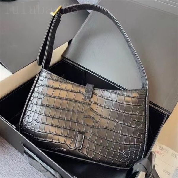 letter shoulder bag hobo le5a7 designer handbag pure color fashion black popular sacoche smooth leather material mini pochettes lady purse t
letter shoulder bag hobo le5a7 designer handbag pure color fashion black popular sacoche smooth leather material mini pochettes lady purse t
