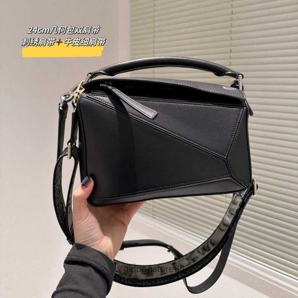 geometric designer lady wide spliced spain puzzle colored loewsbag embroidered girl shoulder strap bags diamond bag large capacity commuter
geometric designer lady wide spliced spain puzzle colored loewsbag embroidered girl shoulder strap bags diamond bag large capacity commuter