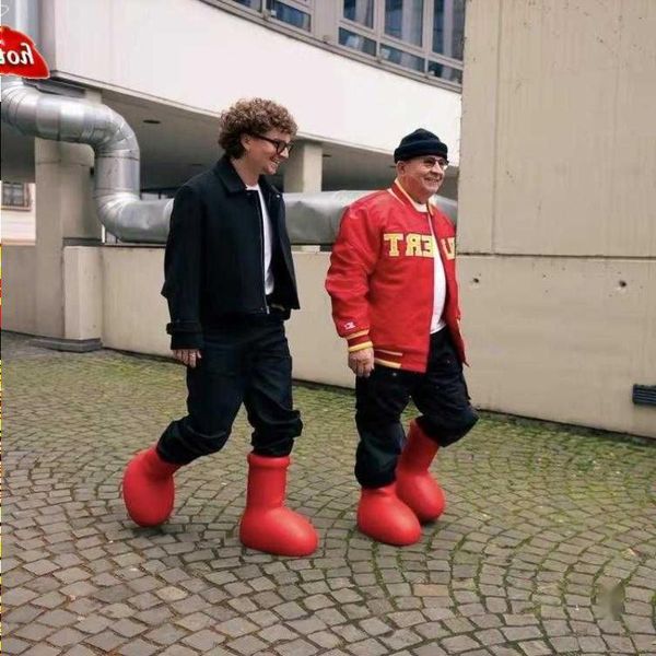 2023 mschf men women rain boots designers big red boot thick bottom non-slip booties rubber platform bootie fashion astro boy size 35-44 yh, Black
2023 mschf men women rain boots designers big red boot thick bottom non-slip booties rubber platform bootie fashion astro boy size 35-44 yh, Black