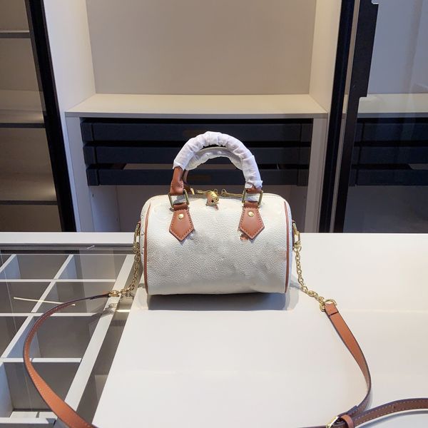 fashion designer crossbody bag luxurys handbags messenger bag womens loulsv speedy20 designer purses wallet shoulder bags designer woman 20*
fashion designer crossbody bag luxurys handbags messenger bag womens loulsv speedy20 designer purses wallet shoulder bags designer woman 20*