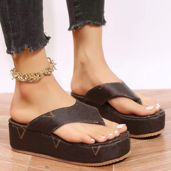 womens luxury designers platform slippers women slides slipper summer sandals pu leather sandal flats fashion old flower shoes ladies, Black
womens luxury designers platform slippers women slides slipper summer sandals pu leather sandal flats fashion old flower shoes ladies, Black