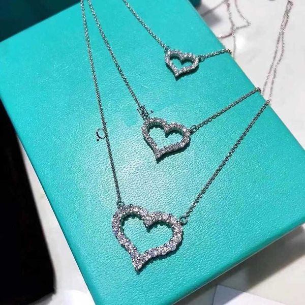 designers jewelry necklace s925 sterling silver diamond heart necklace women's hollow heart pendant fashion small crowd collar chain va
designers jewelry necklace s925 sterling silver diamond heart necklace women's hollow heart pendant fashion small crowd collar chain va