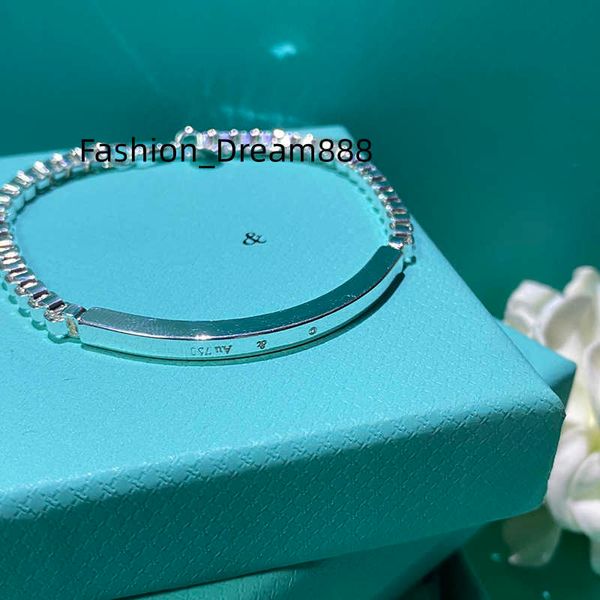 luxury designers bracelet women charm bracelet diamond t design pearls jewelry studded with bracelets boutique gift jewelrys very nice, Golden;silver
luxury designers bracelet women charm bracelet diamond t design pearls jewelry studded with bracelets boutique gift jewelrys very nice, Golden;silver