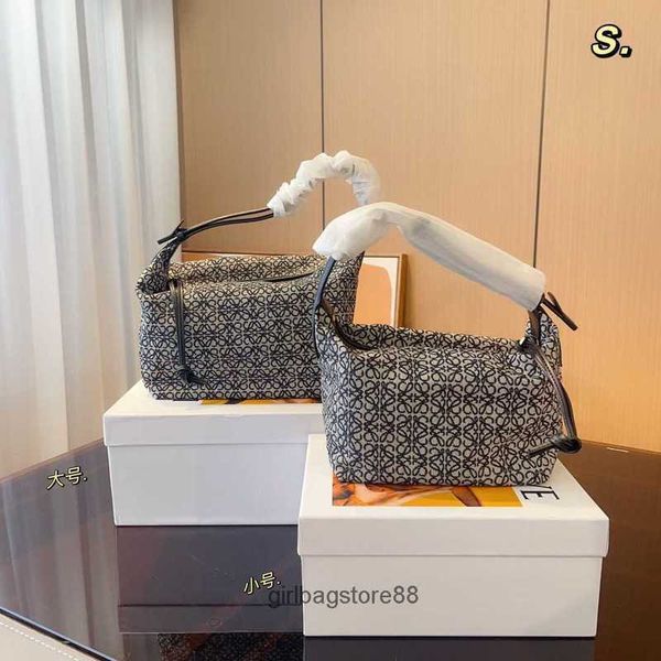 canvas designer underarm bags bag women's spain 23 cubi lady lunch jacquard girl splice handheld loewsbag shoulder 7rnn
canvas designer underarm bags bag women's spain 23 cubi lady lunch jacquard girl splice handheld loewsbag shoulder 7rnn