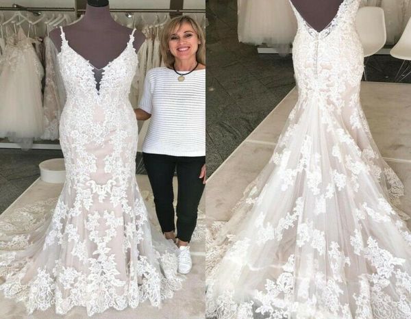 spaghetti straps backless white lace deep v neck wedding dresses new mermaid colorful princess bridal gowns appliques custom made 7877486
spaghetti straps backless white lace deep v neck wedding dresses new mermaid colorful princess bridal gowns appliques custom made 7877486
