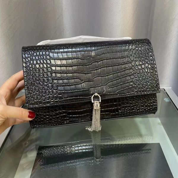 luxurys designers loulou bags female envelope tassel handbags woc chain totes women clutch classic shoulder bags flip leather crossbody purs
luxurys designers loulou bags female envelope tassel handbags woc chain totes women clutch classic shoulder bags flip leather crossbody purs
