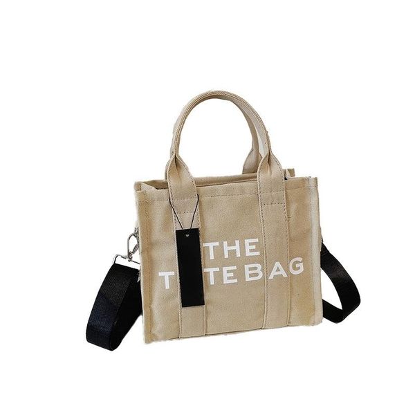 designer bag handbag brand bag bag messenger bag shopping bag brand canvas shoulder bag beach bag ladies high-end luxury brand luxury goods
designer bag handbag brand bag bag messenger bag shopping bag brand canvas shoulder bag beach bag ladies high-end luxury brand luxury goods