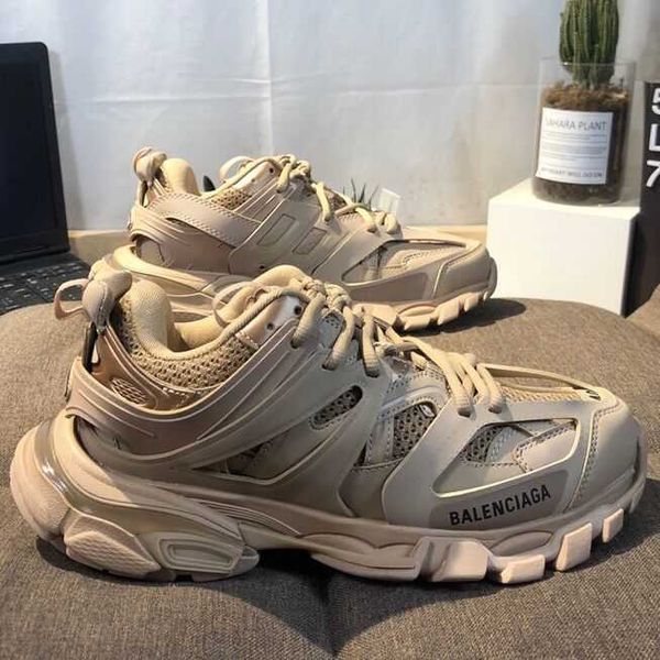 2022b jiashijia track3.0 air cushion shoes paris dadi shoes student heightening breathable men's and women's shoes casual shoes, Black
2022b jiashijia track3.0 air cushion shoes paris dadi shoes student heightening breathable men's and women's shoes casual shoes, Black