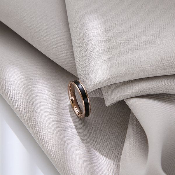 titanium steel ring does not fade color design bar fashion light luxury ring, Silver
titanium steel ring does not fade color design bar fashion light luxury ring, Silver