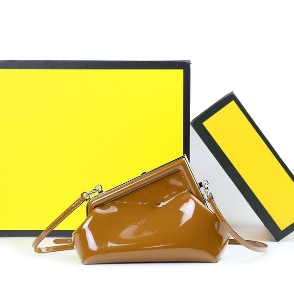 womens shoulder bag luxury crossbody bags first patent leather big letters buckle fashion designers handbag versatile shoulder bags
womens shoulder bag luxury crossbody bags first patent leather big letters buckle fashion designers handbag versatile shoulder bags