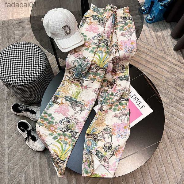 summer ice silk thin pants women wide leg pants korean fashion tiger print casual straight oversized drape tie dye design pants l230621, Black;white
summer ice silk thin pants women wide leg pants korean fashion tiger print casual straight oversized drape tie dye design pants l230621, Black;white