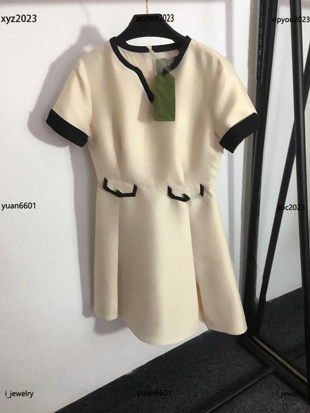 women designer clothing double letter embossing lady dresses v-neck girl skirt size s-l short sleeved fluffy dress july03, Black;gray
women designer clothing double letter embossing lady dresses v-neck girl skirt size s-l short sleeved fluffy dress july03, Black;gray