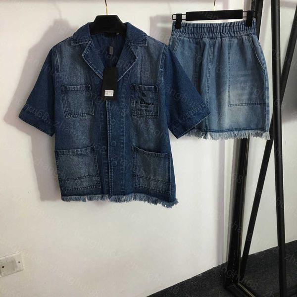 23ss womens designer clothing skirt set pocket embroidered letter lapel short sleeve denim shirt high waisted denim short skirt sets womens, White
23ss womens designer clothing skirt set pocket embroidered letter lapel short sleeve denim shirt high waisted denim short skirt sets womens, White