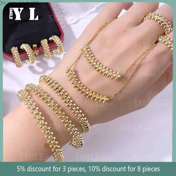 charm new 2022 popular brand european luxury women's jewelry label rivet rose gold bracelet party fashion classic jewelry z230706, Golden
charm new 2022 popular brand european luxury women's jewelry label rivet rose gold bracelet party fashion classic jewelry z230706, Golden