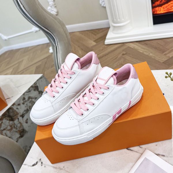 brand designer running shoes luis classic low-sports shoe men women vuttonity outdoor leisure vintage sneaker trainer o031
brand designer running shoes luis classic low-sports shoe men women vuttonity outdoor leisure vintage sneaker trainer o031