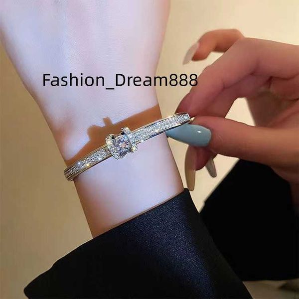 luxurys designers bracelet designer charm jewelry bangle women high sense diamond bracelet celebrity temperament versatile jewelrys bangles, Black
luxurys designers bracelet designer charm jewelry bangle women high sense diamond bracelet celebrity temperament versatile jewelrys bangles, Black