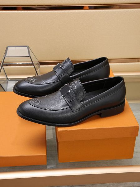 2023 men's genuine leather dress shoes fashion casual wedding party oxfords slip on brand designer business flats size 38-45, Black
2023 men's genuine leather dress shoes fashion casual wedding party oxfords slip on brand designer business flats size 38-45, Black