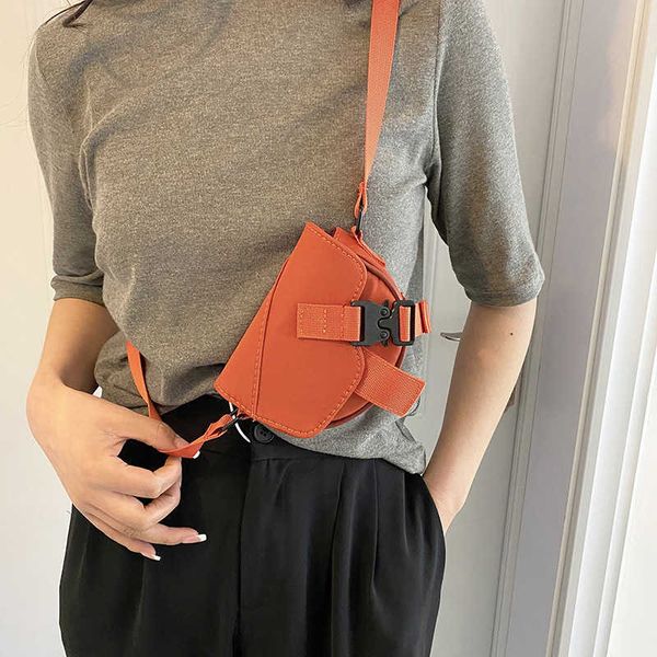 new fashion brand ins personalized mini saddle bag women's fashion insert lock single shoulder bag work dress change crossbody small ba
new fashion brand ins personalized mini saddle bag women's fashion insert lock single shoulder bag work dress change crossbody small ba