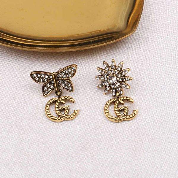 stud designer sunflower 18k gold plated luxury designers letters earrings classical geometric women 925 silver crystal rhinestone earring we, Golden;silver
stud designer sunflower 18k gold plated luxury designers letters earrings classical geometric women 925 silver crystal rhinestone earring we, Golden;silver