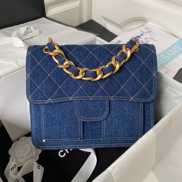 10a designer bag flip bag 22s 25cm cowboy shoulder bag lady crossbody bag with box c537
10a designer bag flip bag 22s 25cm cowboy shoulder bag lady crossbody bag with box c537