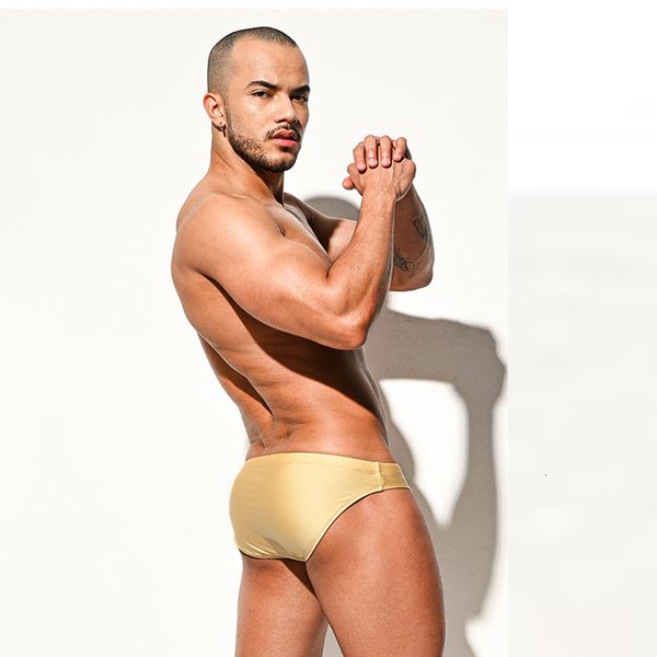 men's swimwear 5color solid color men's swimming shorts quick drying swimsuit training breathable surfing 230705
men's swimwear 5color solid color men's swimming shorts quick drying swimsuit training breathable surfing 230705